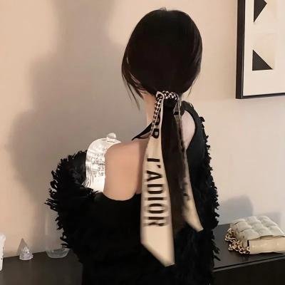 女孩，四绎